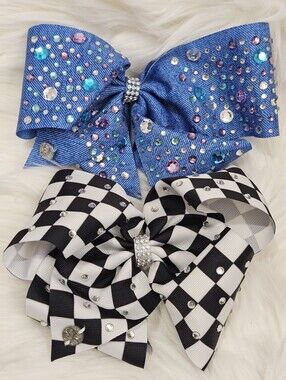 JoJo Siwa Big Bows